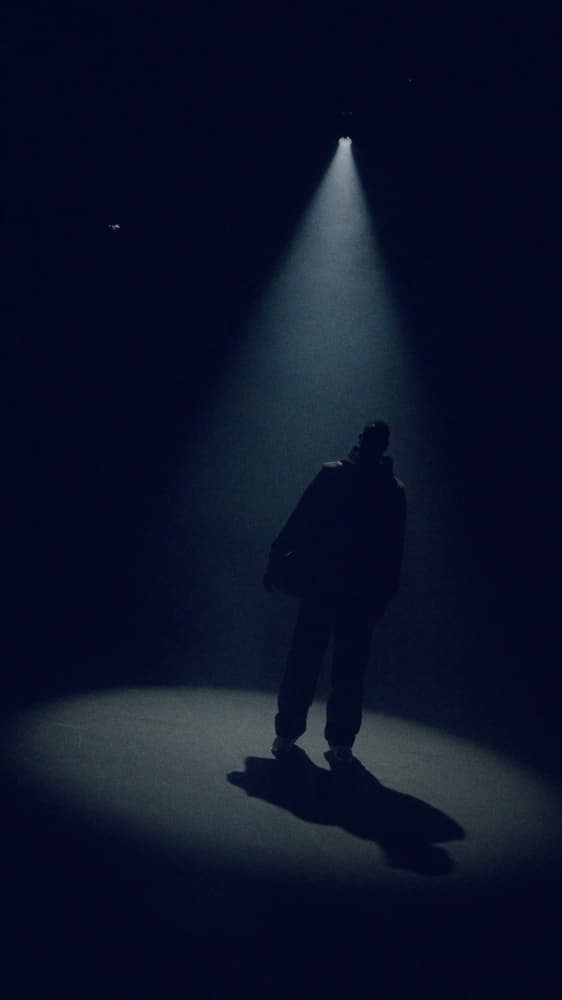 Nova campaign in a dark spotlight